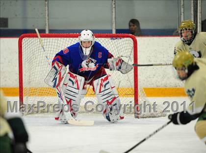Thumbnail 1 in Glastonbury vs. Notre Dame (CIAC Division 1 First Round) photogallery.
