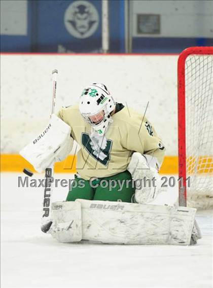 Thumbnail 2 in Glastonbury vs. Notre Dame (CIAC Division 1 First Round) photogallery.