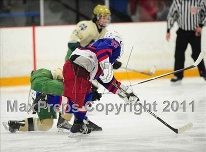 Thumbnail 3 in Glastonbury vs. Notre Dame (CIAC Division 1 First Round) photogallery.