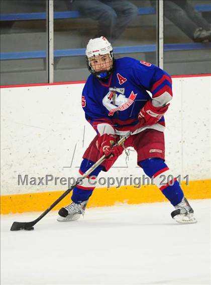 Thumbnail 2 in Glastonbury vs. Notre Dame (CIAC Division 1 First Round) photogallery.