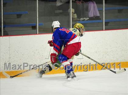 Thumbnail 2 in Glastonbury vs. Notre Dame (CIAC Division 1 First Round) photogallery.