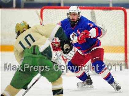 Thumbnail 2 in Glastonbury vs. Notre Dame (CIAC Division 1 First Round) photogallery.