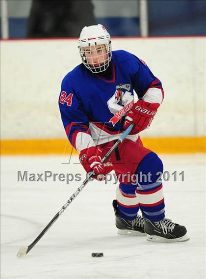 Thumbnail 2 in Glastonbury vs. Notre Dame (CIAC Division 1 First Round) photogallery.