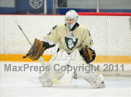 Thumbnail 2 in Glastonbury vs. Notre Dame (CIAC Division 1 First Round) photogallery.