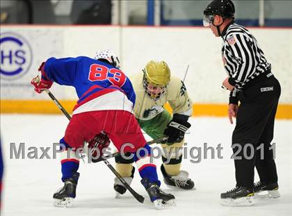 Thumbnail 3 in Glastonbury vs. Notre Dame (CIAC Division 1 First Round) photogallery.