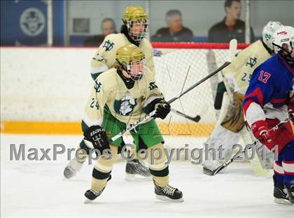 Thumbnail 3 in Glastonbury vs. Notre Dame (CIAC Division 1 First Round) photogallery.