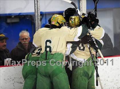 Thumbnail 2 in Glastonbury vs. Notre Dame (CIAC Division 1 First Round) photogallery.