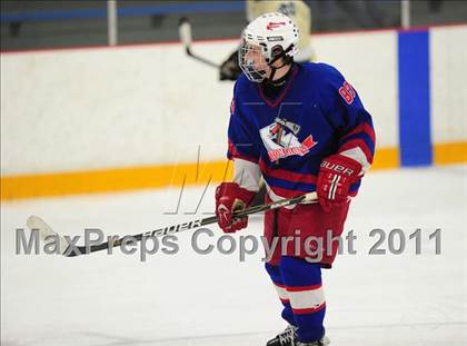Thumbnail 3 in Glastonbury vs. Notre Dame (CIAC Division 1 First Round) photogallery.
