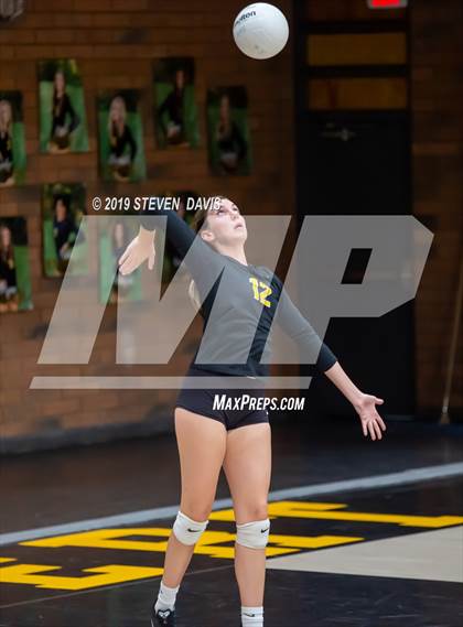 Thumbnail 1 in Maricopa vs Gilbert photogallery.