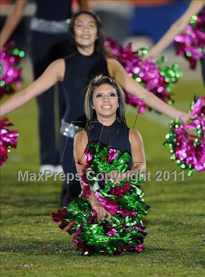 Thumbnail 3 in Newman Smith vs. Rockwall (4A Region 2 Bi-District Playoffs) photogallery.