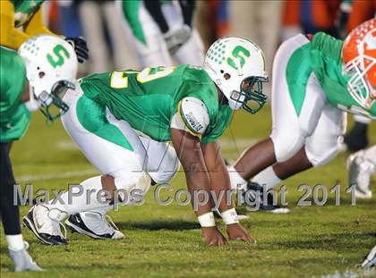 Thumbnail 3 in Newman Smith vs. Rockwall (4A Region 2 Bi-District Playoffs) photogallery.