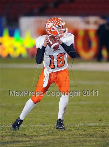 Thumbnail 2 in Newman Smith vs. Rockwall (4A Region 2 Bi-District Playoffs) photogallery.