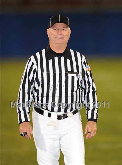 Thumbnail 3 in Newman Smith vs. Rockwall (4A Region 2 Bi-District Playoffs) photogallery.