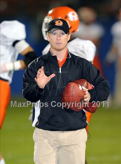 Thumbnail 2 in Newman Smith vs. Rockwall (4A Region 2 Bi-District Playoffs) photogallery.