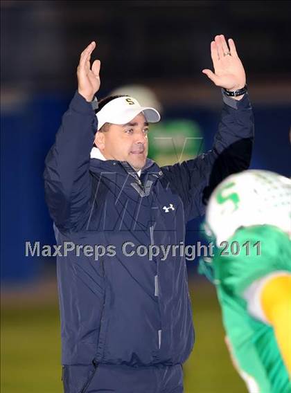 Thumbnail 1 in Newman Smith vs. Rockwall (4A Region 2 Bi-District Playoffs) photogallery.