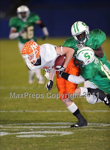 Thumbnail 3 in Newman Smith vs. Rockwall (4A Region 2 Bi-District Playoffs) photogallery.