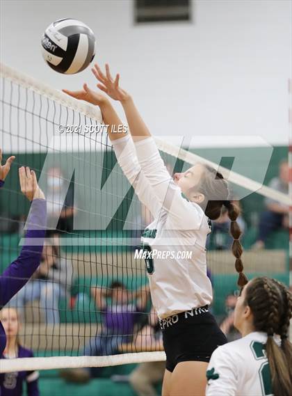 Thumbnail 1 in Miller @ Fisher Catholic photogallery.