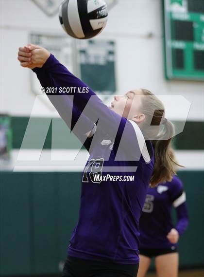 Thumbnail 2 in Miller @ Fisher Catholic photogallery.