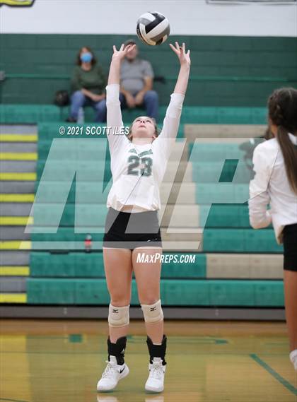 Thumbnail 1 in Miller @ Fisher Catholic photogallery.