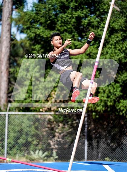 Thumbnail 3 in DAL Track & Field Championships (Boys Pole Vault) photogallery.