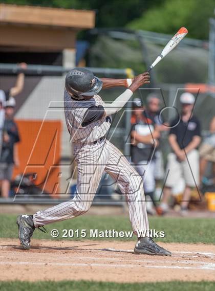 Thumbnail 3 in Mamaroneck vs. Saratoga Springs (NYSPHSAA Class AA Final) photogallery.