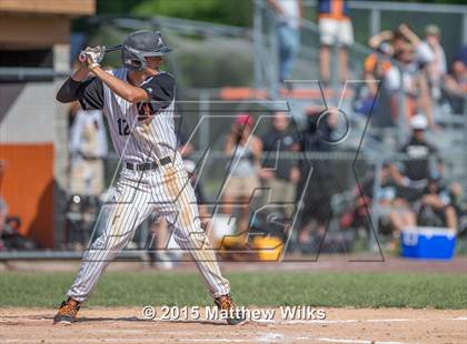 Thumbnail 2 in Mamaroneck vs. Saratoga Springs (NYSPHSAA Class AA Final) photogallery.