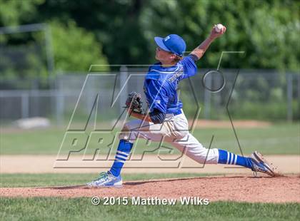 Thumbnail 2 in Mamaroneck vs. Saratoga Springs (NYSPHSAA Class AA Final) photogallery.