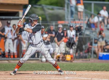 Thumbnail 2 in Mamaroneck vs. Saratoga Springs (NYSPHSAA Class AA Final) photogallery.