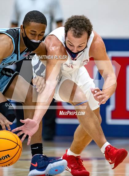 Thumbnail 3 in Overhills @ Terry Sanford photogallery.