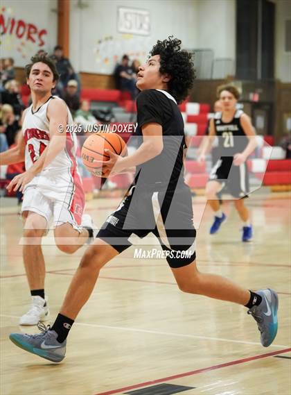 Thumbnail 2 in Carlin vs. Whittell photogallery.
