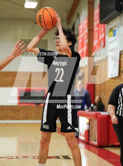 Thumbnail 3 in Carlin vs. Whittell photogallery.