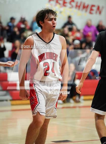 Thumbnail 3 in Carlin vs. Whittell photogallery.