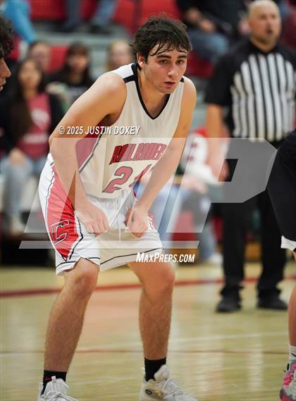 Thumbnail 3 in Carlin vs. Whittell photogallery.