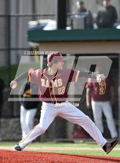 Thumbnail 3 in Central Catholic @ Jesuit photogallery.