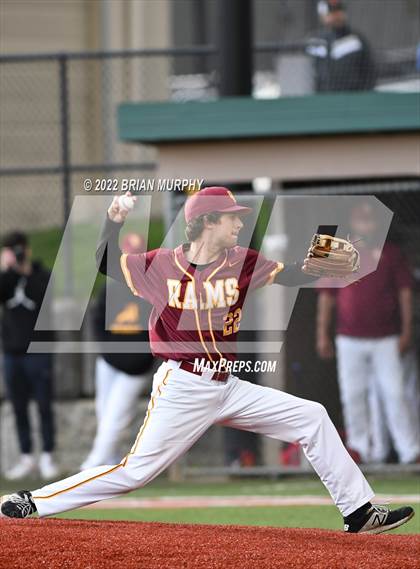 Thumbnail 1 in Central Catholic @ Jesuit photogallery.