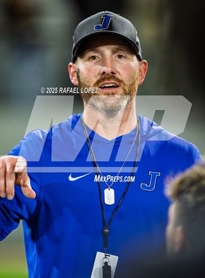 Thumbnail 3 in Refugio vs. Joaquin (UIL 2A D1 Football Semifinals) photogallery.