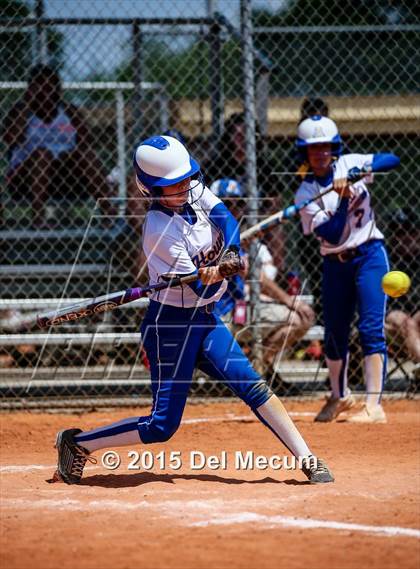 Thumbnail 3 in Durant vs. Auburndale photogallery.