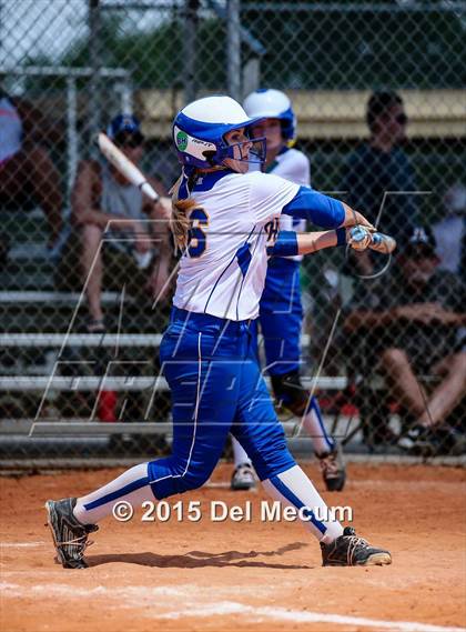Thumbnail 2 in Durant vs. Auburndale photogallery.