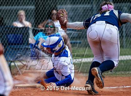 Thumbnail 3 in Durant vs. Auburndale photogallery.