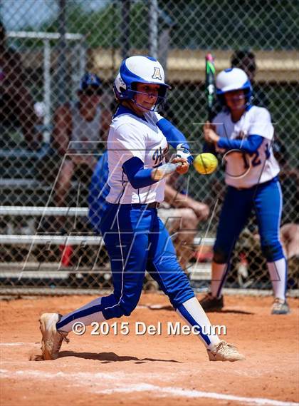 Thumbnail 3 in Durant vs. Auburndale photogallery.