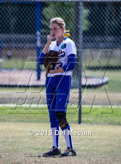 Thumbnail 3 in Durant vs. Auburndale photogallery.