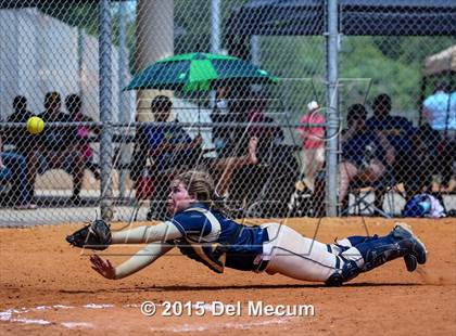 Thumbnail 2 in Durant vs. Auburndale photogallery.
