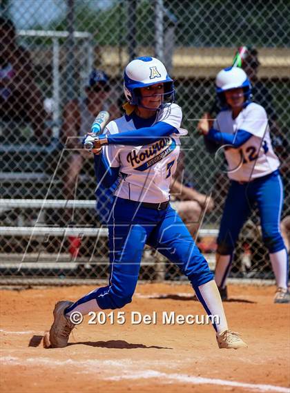 Thumbnail 2 in Durant vs. Auburndale photogallery.