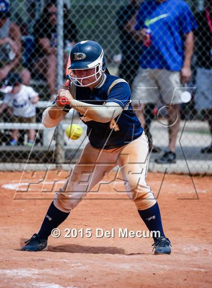 Thumbnail 3 in Durant vs. Auburndale photogallery.