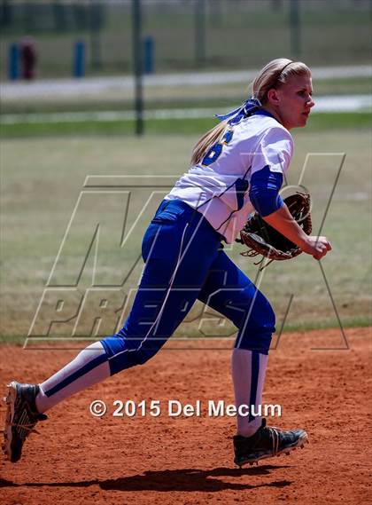 Thumbnail 1 in Durant vs. Auburndale photogallery.