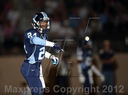 Thumbnail 2 in Mullen @ Valor Christian photogallery.