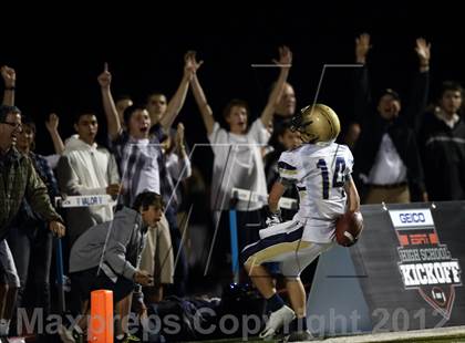 Thumbnail 1 in Mullen @ Valor Christian photogallery.