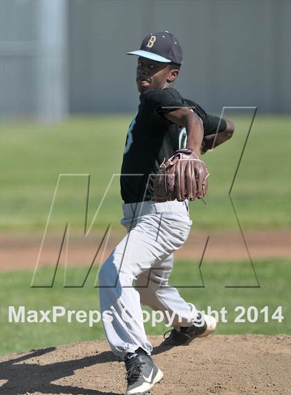 Thumbnail 2 in McClatchy @ Burbank photogallery.