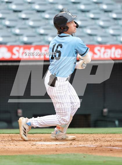 Thumbnail 3 in Fullerton vs. Villa Park photogallery.