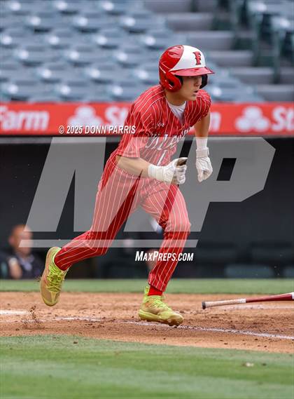Thumbnail 2 in Fullerton vs. Villa Park photogallery.